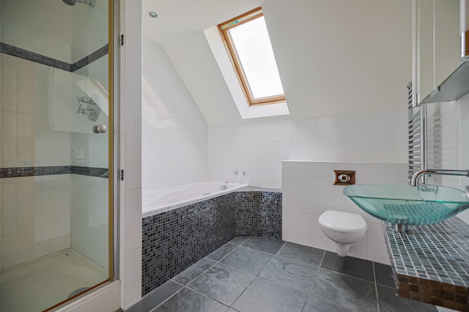 325 Gower Road, Killay, Swansea, SA2 7AE